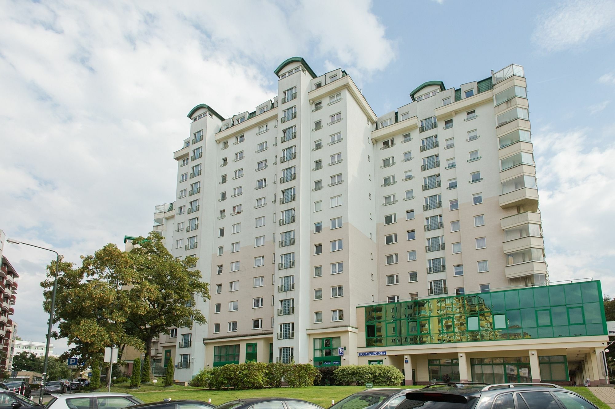 Shortstaypoland Wolnosc 바르샤바 외부 사진